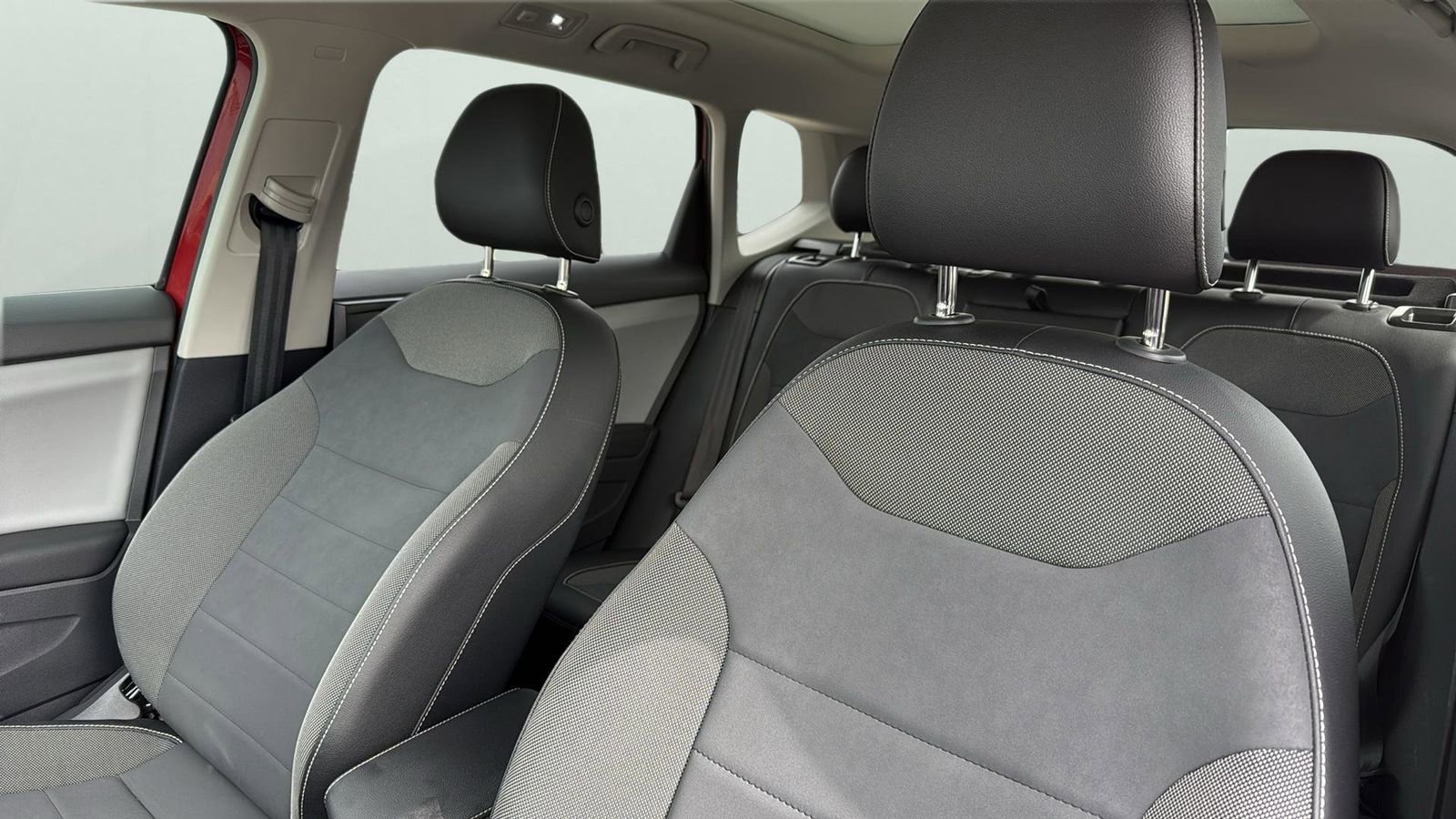 Used 2022 Volkswagen Taos SE image 10