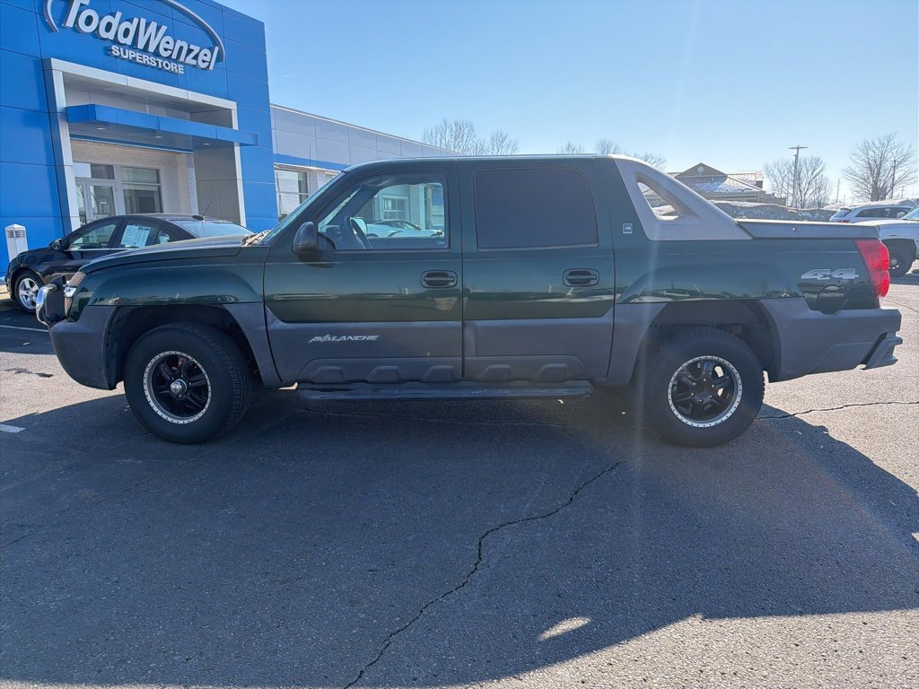 Used 2003 Chevrolet Avalanche 4x4 image 5