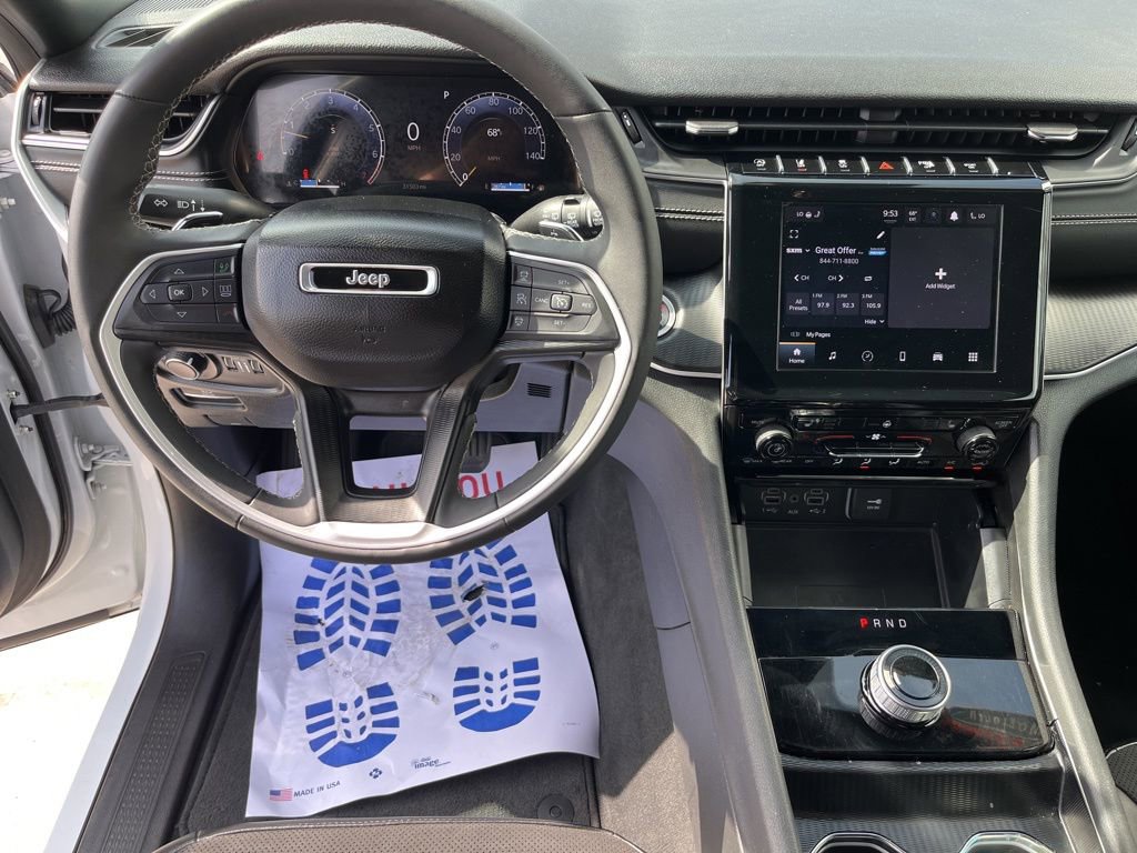 Used 2024 Jeep Grand Cherokee Altitude image 7