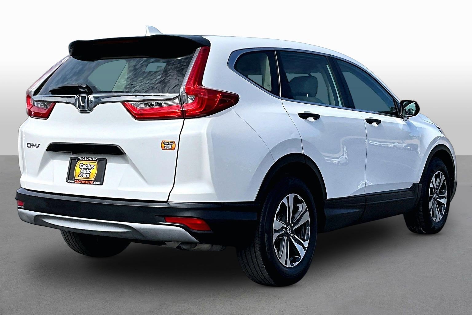 Used 2019 Honda CR-V LX image 2