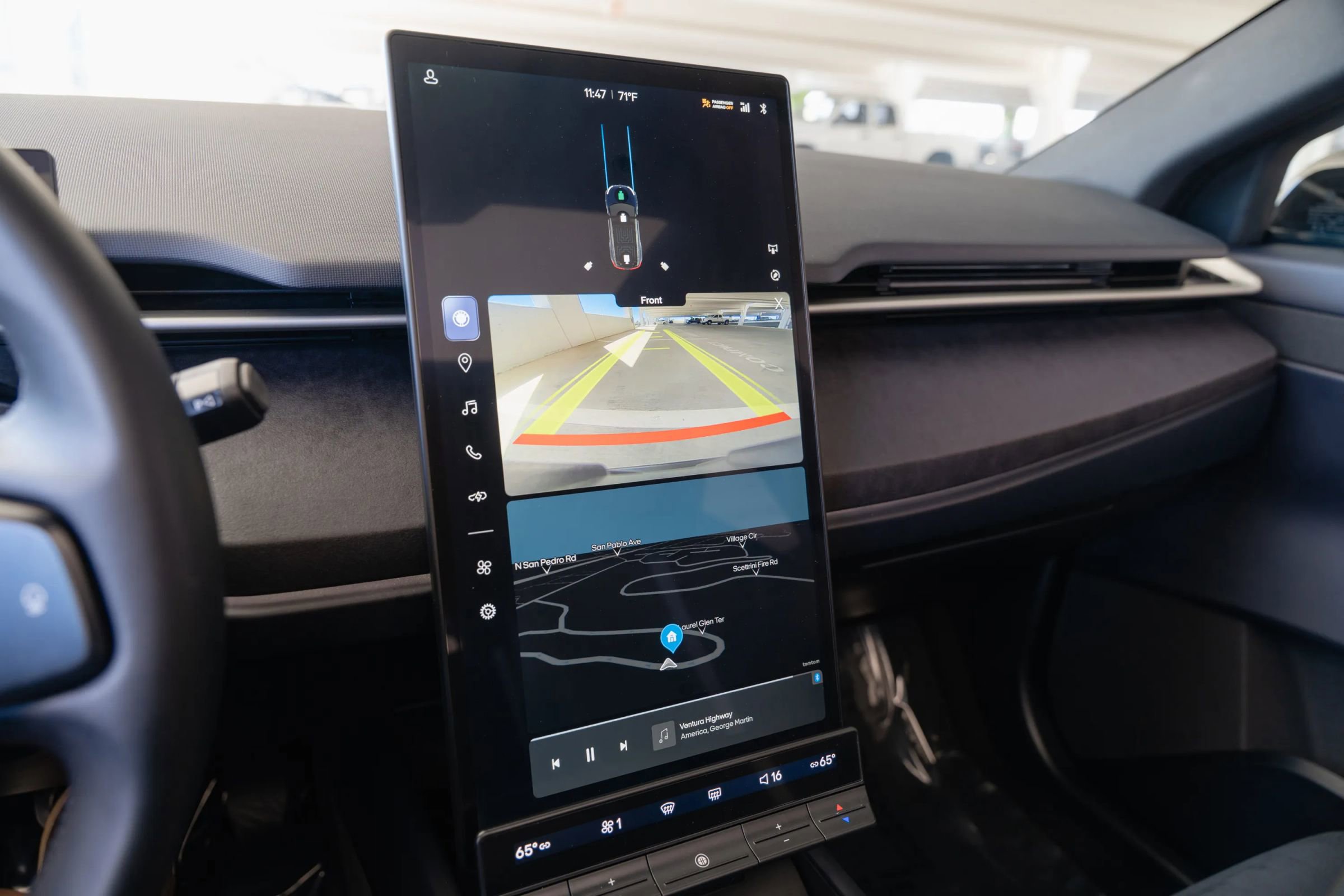 Used 2023 Fisker Ocean One image 29