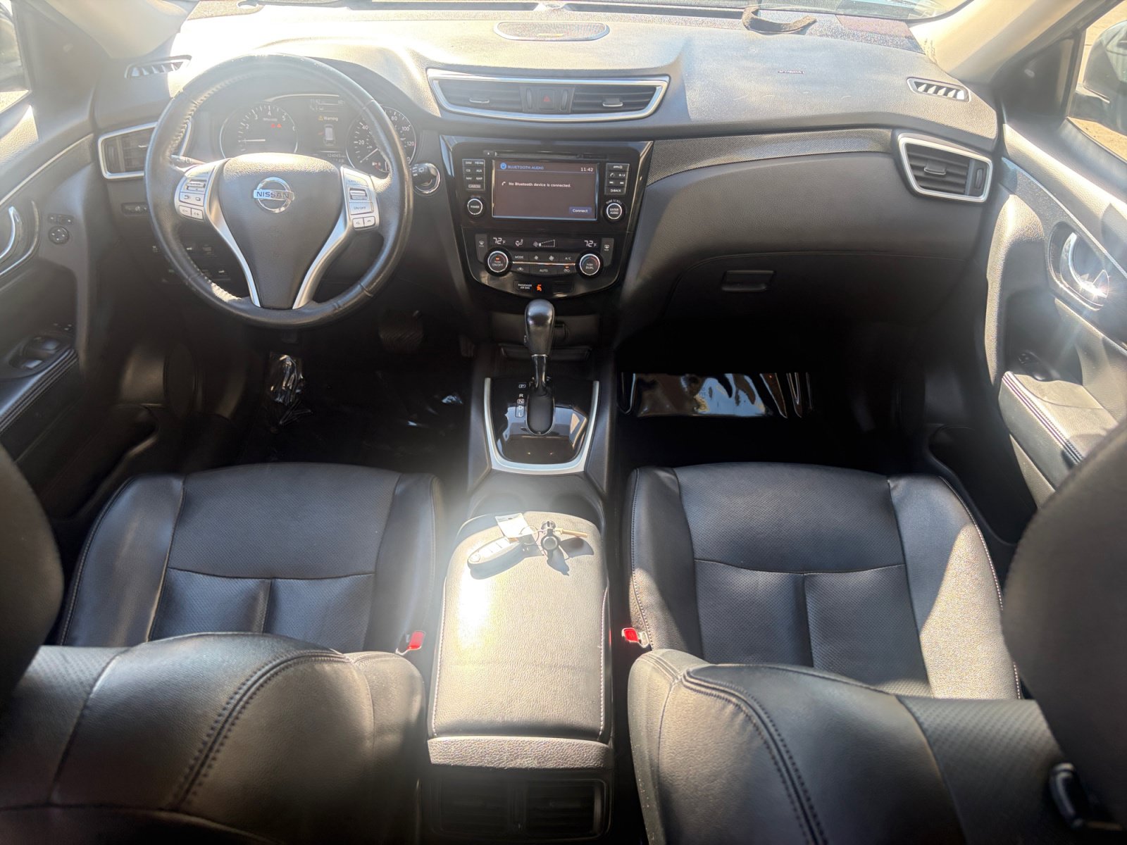 Used 2015 Nissan Rogue SL w/ SL Premium Package AWD/4WD image 16
