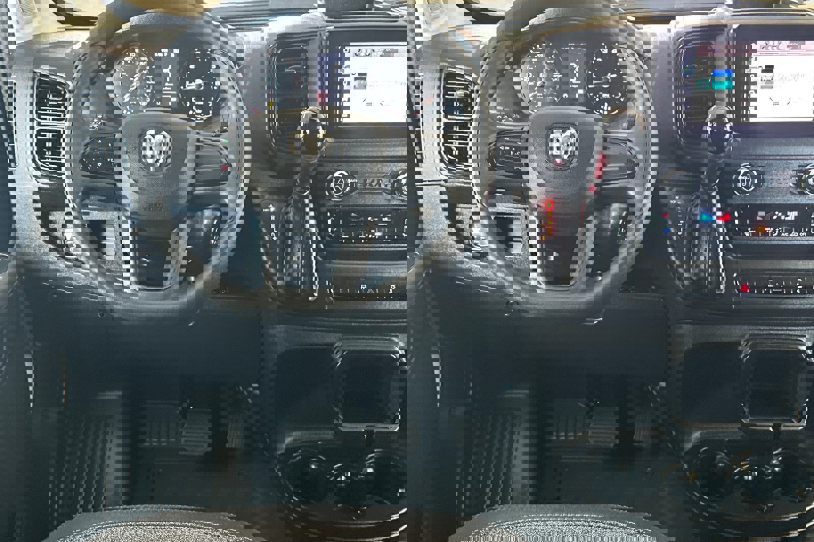 New 2025 RAM ProMaster 2500 image 14