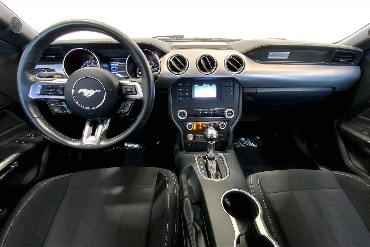 Used 2022 Ford Mustang GT RWD image 15