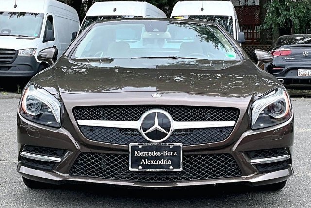 Used 2013 Mercedes-Benz SL 550 image 2