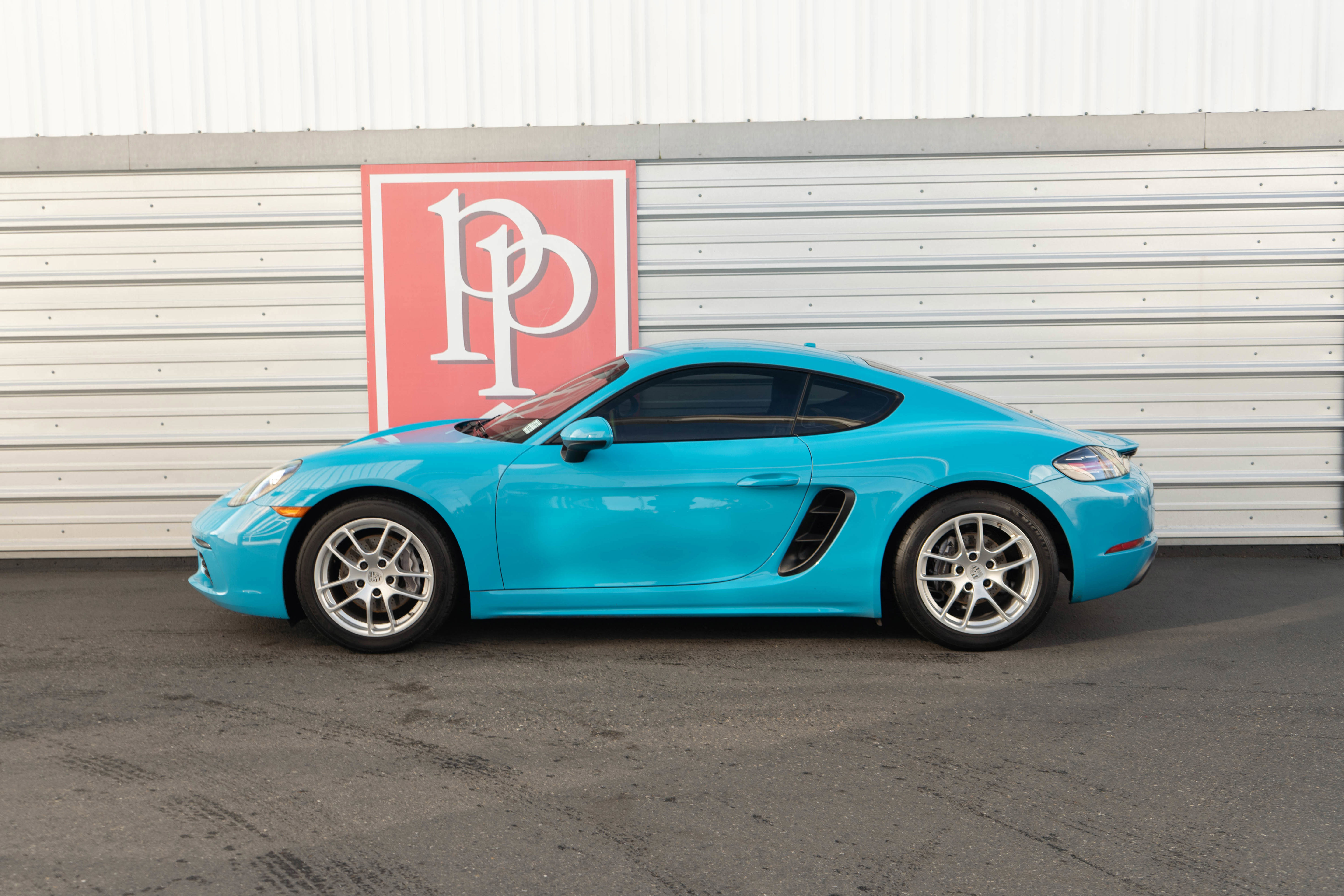Used 2020 Porsche 718 Cayman image 30