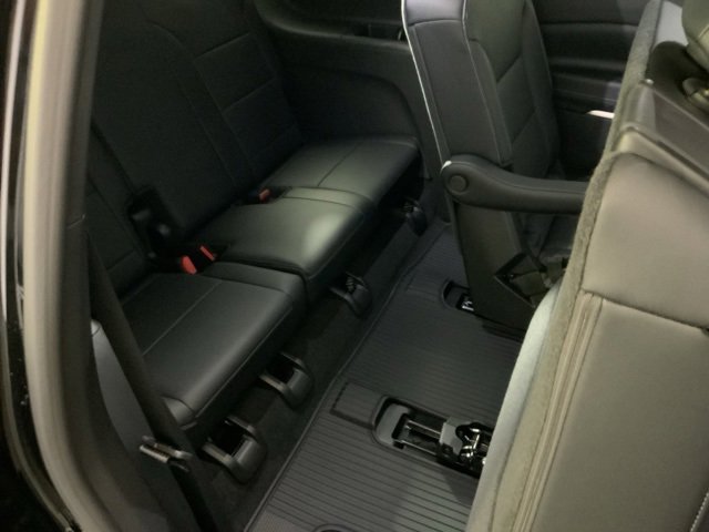 New 2026 Chevrolet Traverse LT w/ Midnight/Sport Edition image 19