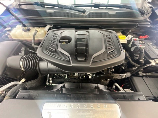 Used 2023 Jeep Wagoneer 4WD w/ Premium Group I image 35