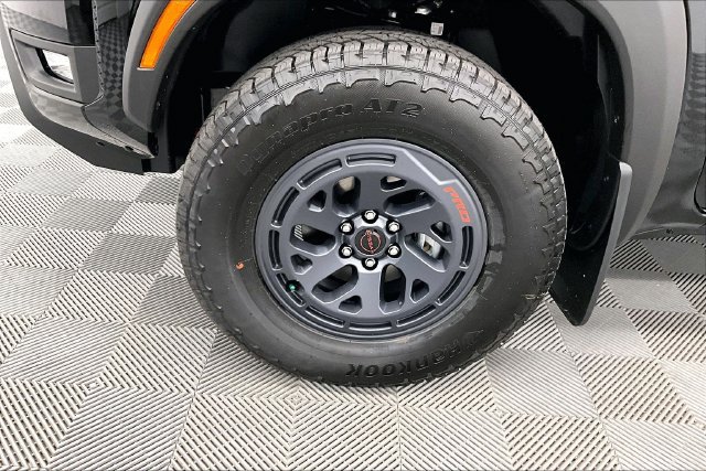 New 2026 Nissan Frontier PRO-4X w/ Tow Package AWD/4WD image 12