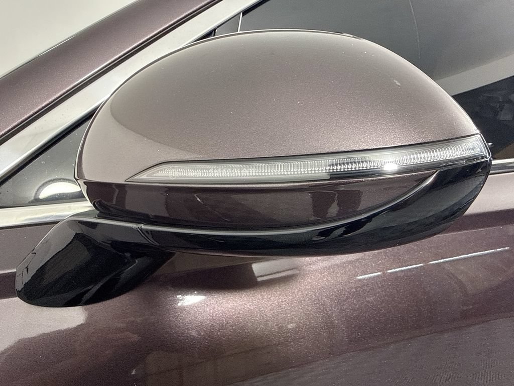 Used 2023 Genesis GV70 2.5T w/ Select Package AWD/4WD image 20