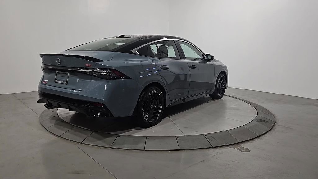 New 2026 Nissan Sentra SR image 5