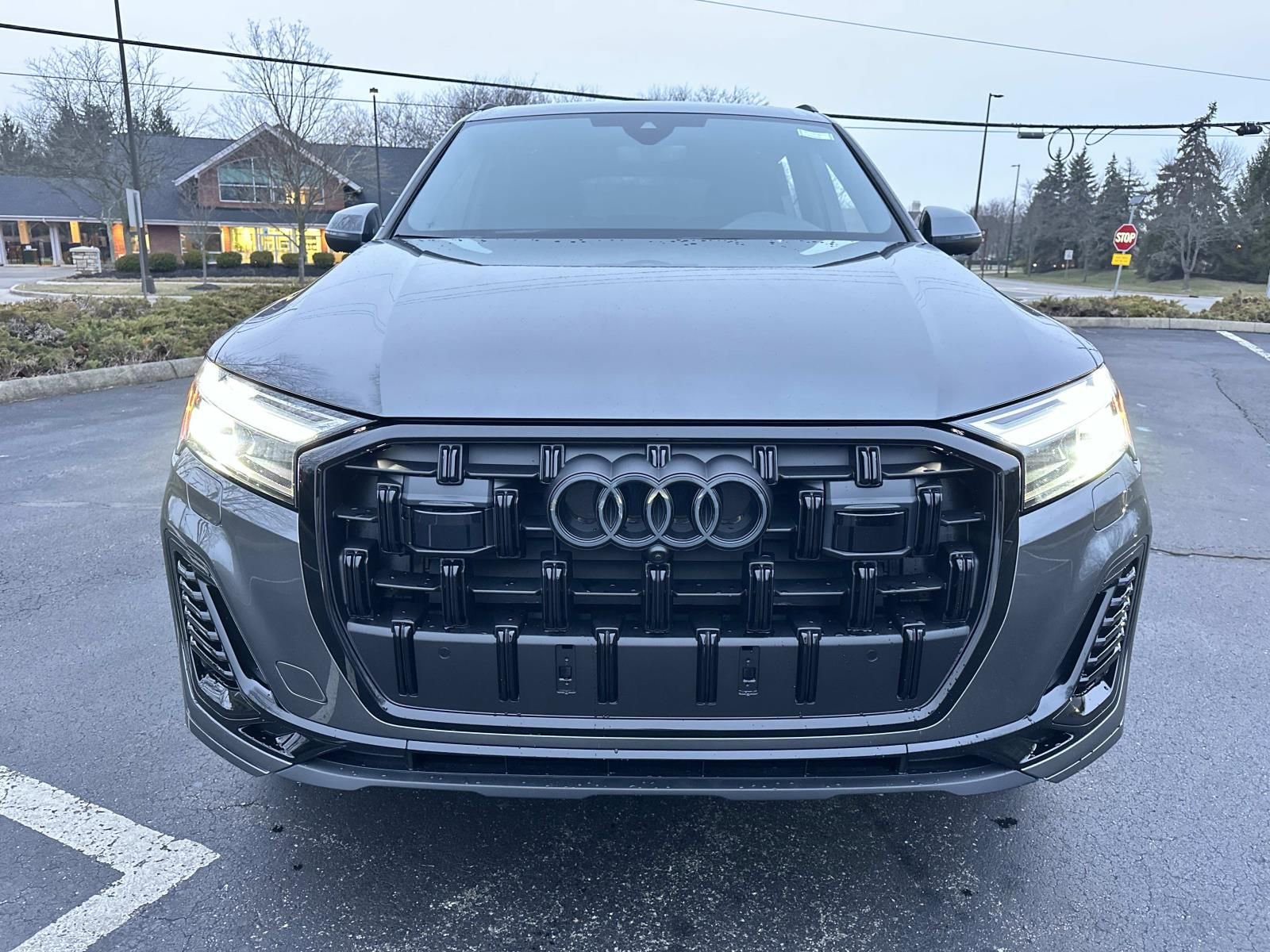 New 2026 Audi Q7 2.0T Premium Plus AWD/4WD image 2