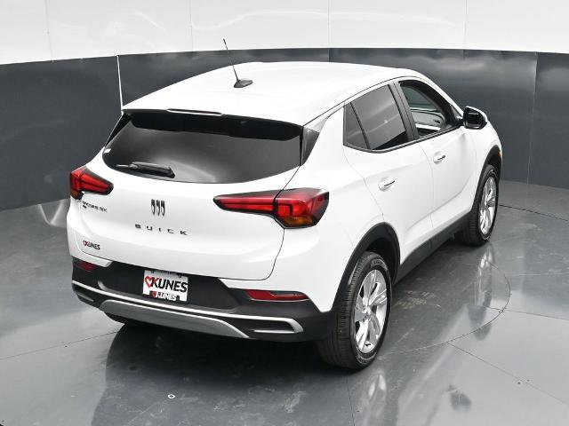 Used 2025 Buick Encore GX Preferred AWD/4WD image 36