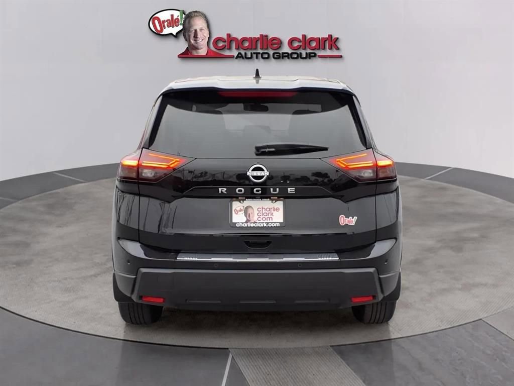 New 2026 Nissan Rogue SV image 4