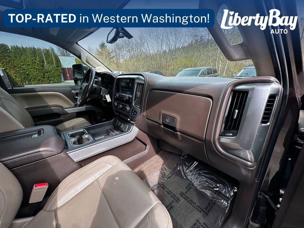 Used 2016 Chevrolet Silverado 2500 LTZ w/ LTZ Plus Package image 16