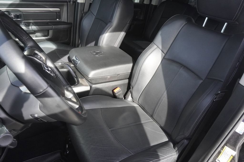 Used 2018 RAM 2500 Laramie w/ Sport Appearance Group image 19