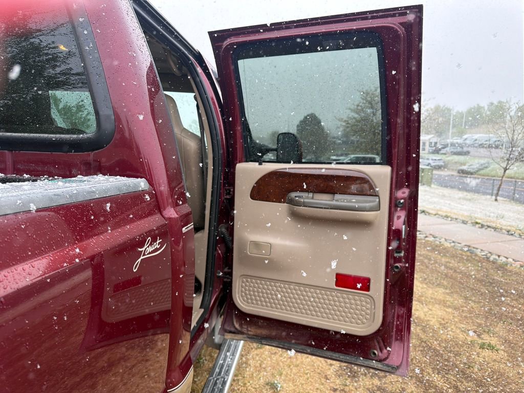 Used 2004 Ford F250 Lariat AWD/4WD image 24