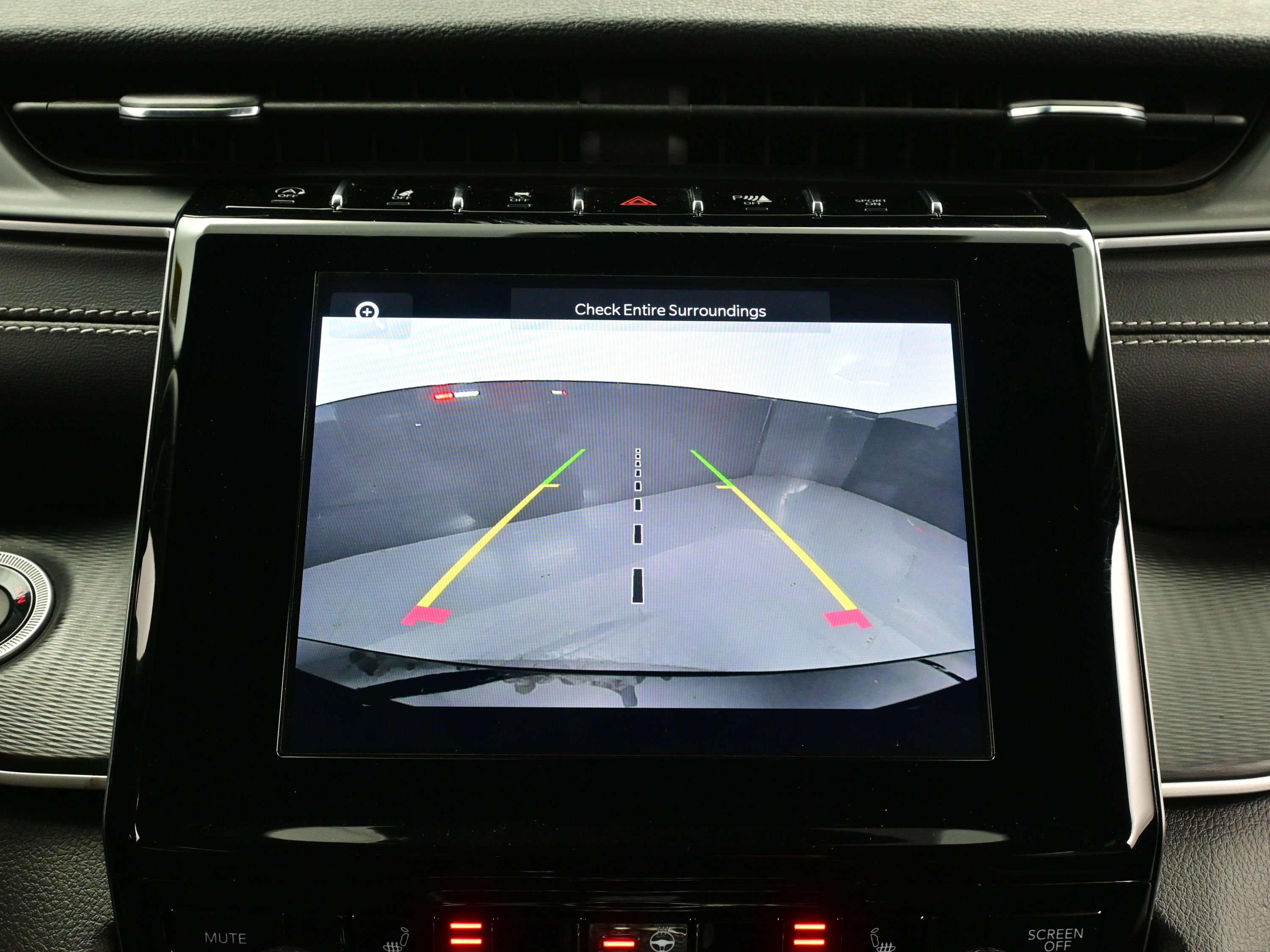 Used 2023 Jeep Grand Cherokee L Laredo image 20