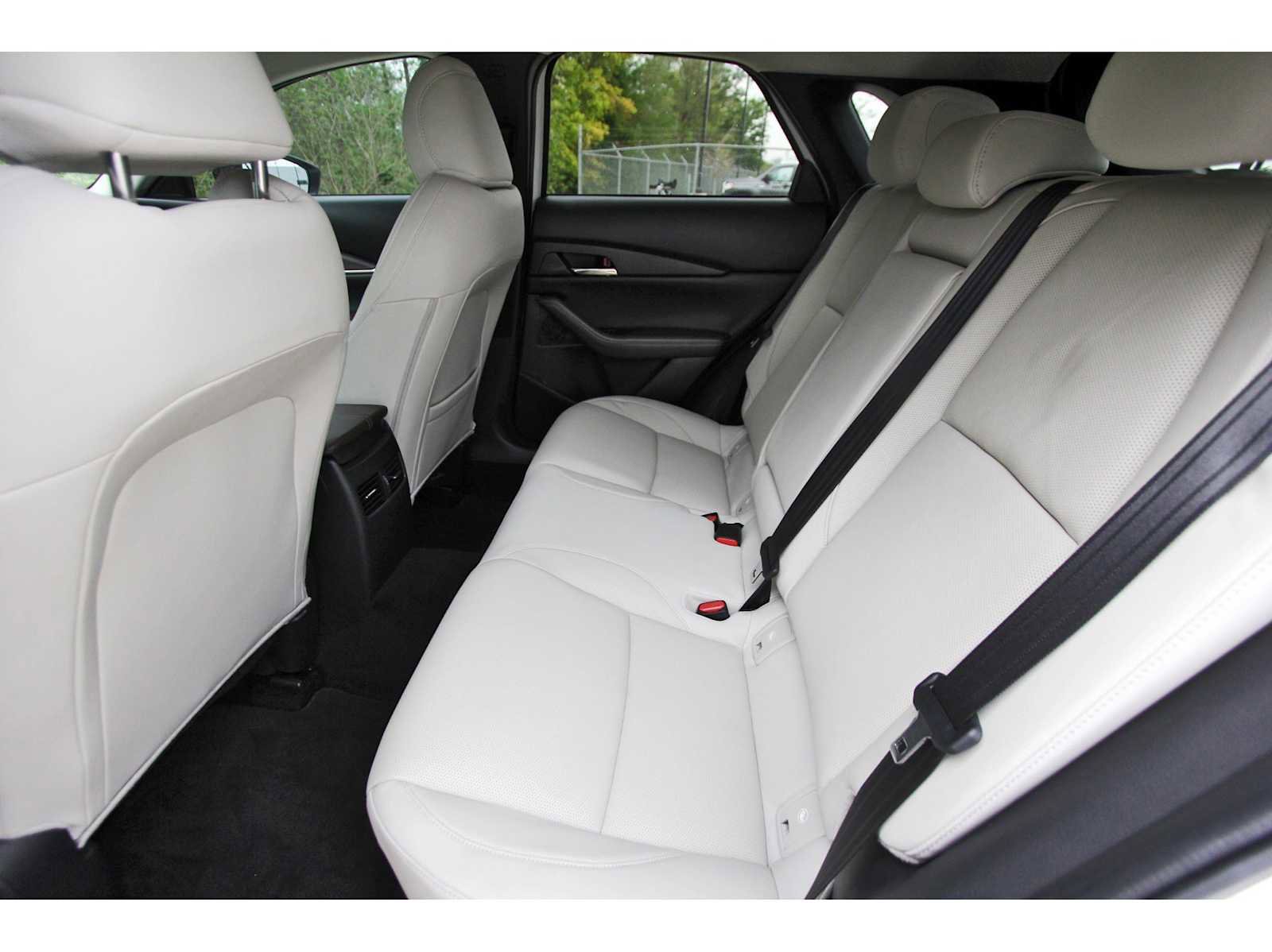 Used 2022 MAZDA CX-30 2.5 Turbo w/ Premium Package image 10