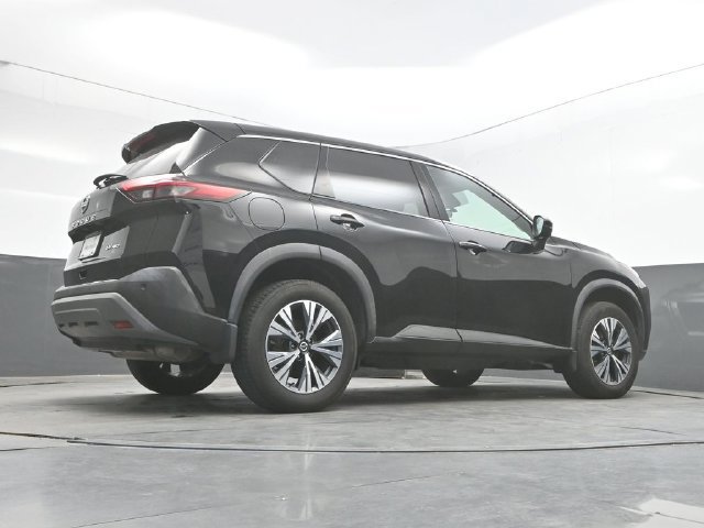 Used 2021 Nissan Rogue SV AWD/4WD image 39