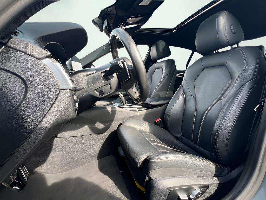 Used 2018 BMW 530i RWD image 16