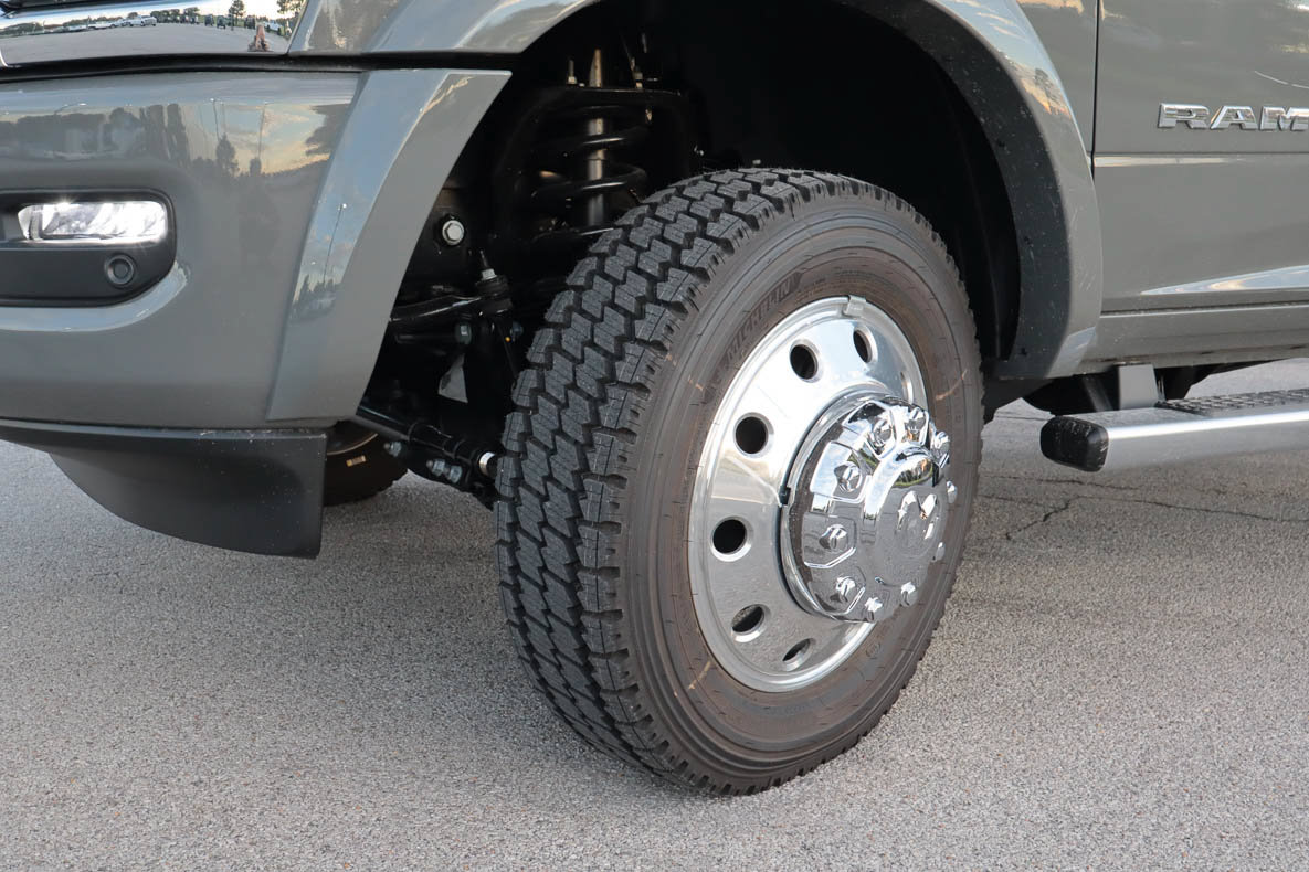 New 2027 RAM 5500 4x4 Crew Cab w/ Laramie Trim Package image 12