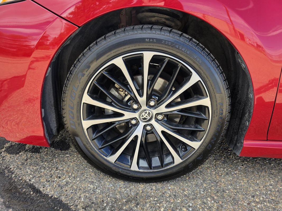 Used 2020 Toyota Camry SE FWD image 39