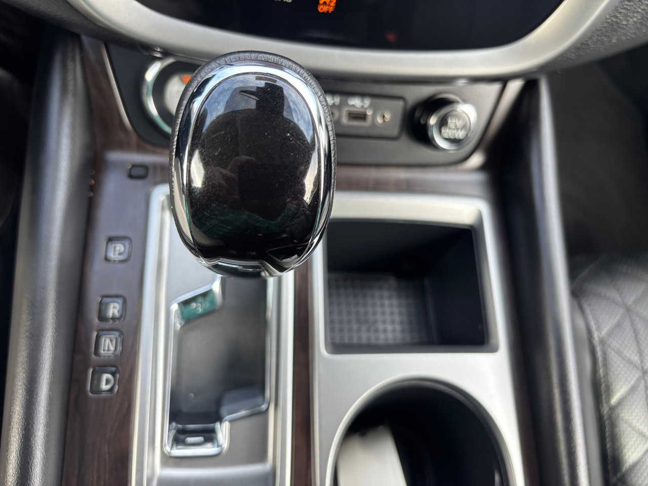 Used 2024 Nissan Murano Platinum w/ Cargo Package image 24