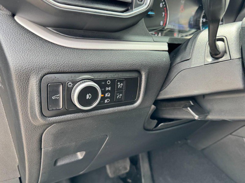 Used 2023 Ford Explorer XLT w/ Equipment Group 202A image 14