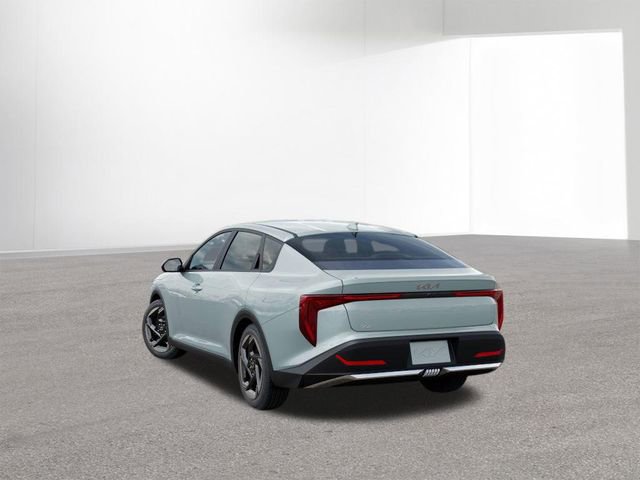 New 2026 Kia K4 EX image 4