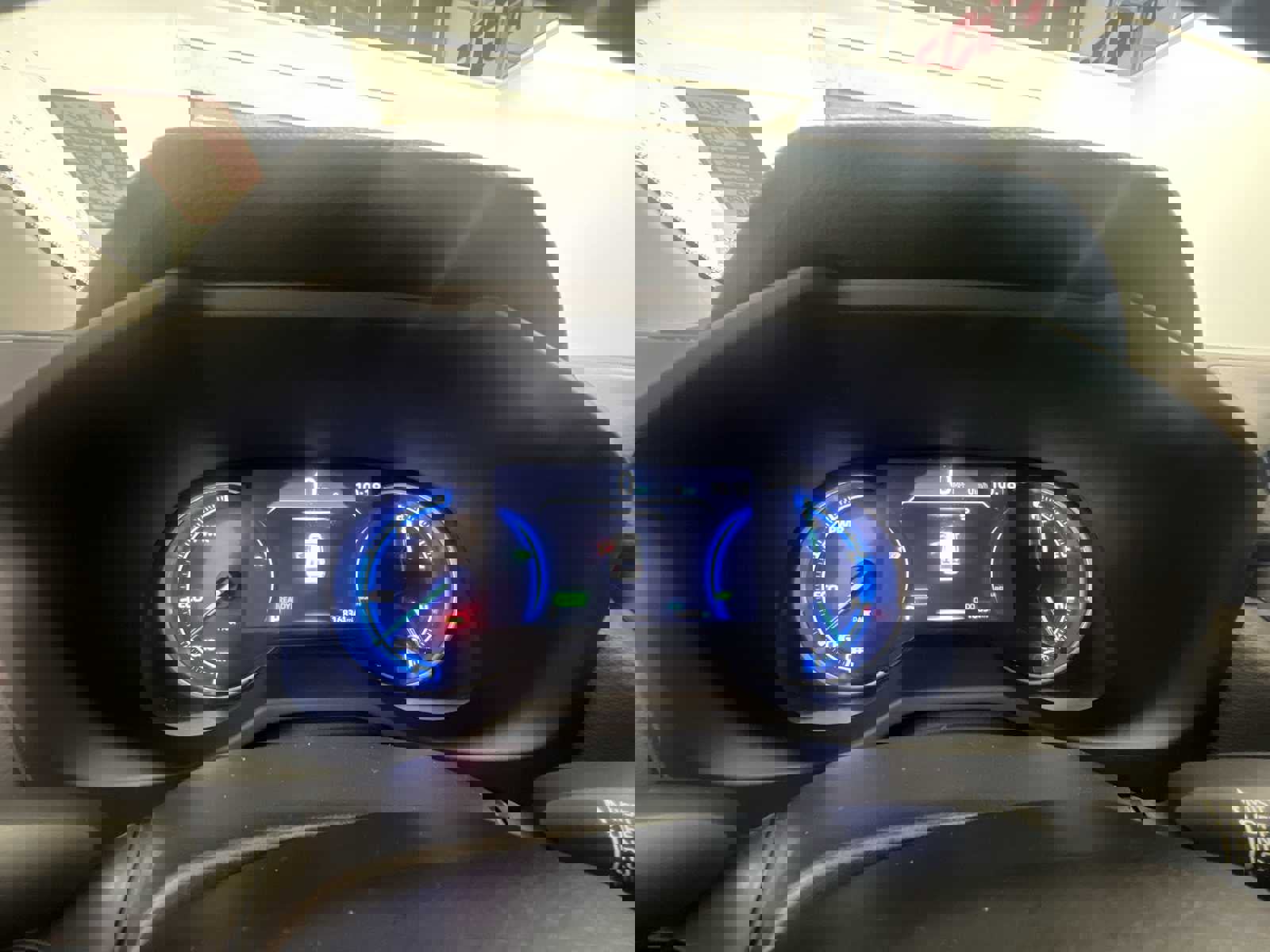 Used 2025 Toyota RAV4 XLE image 22