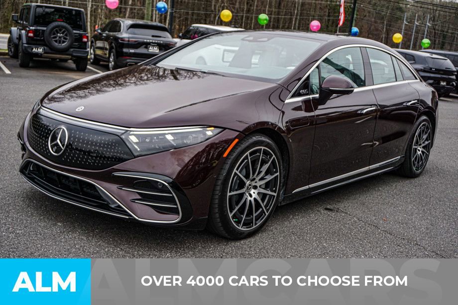 Used 2024 Mercedes-Benz EQS 580 4MATIC Sedan image 3