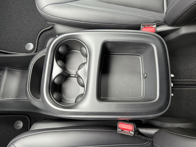 New 2026 Chrysler Pacifica Select image 34