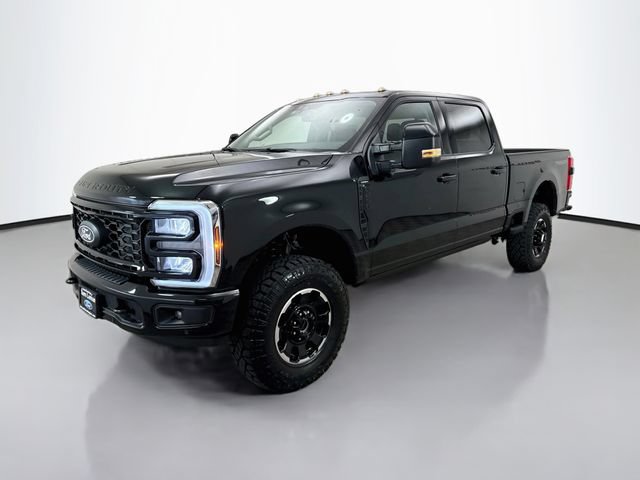 New 2027 Ford F250 Lariat w/ Tremor Off-Road Package AWD/4WD image 3