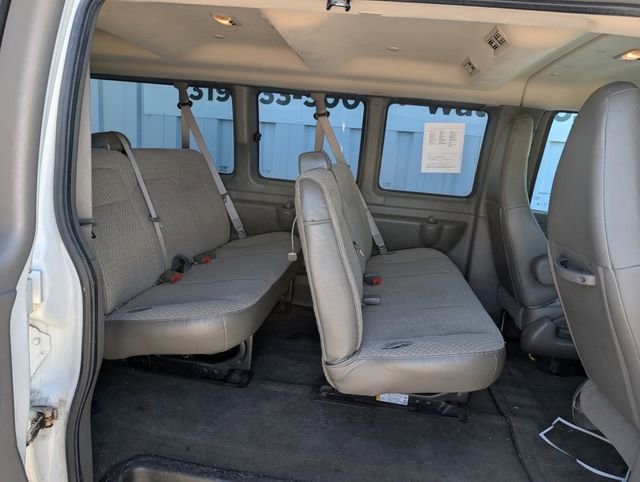 Used 2018 Chevrolet Express 3500 LT w/ LT Preferred Equipment Group RWD image 17