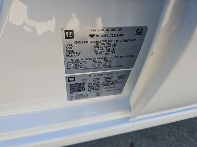 Used 2025 GMC Sierra 1500 AT4 AWD/4WD image 33