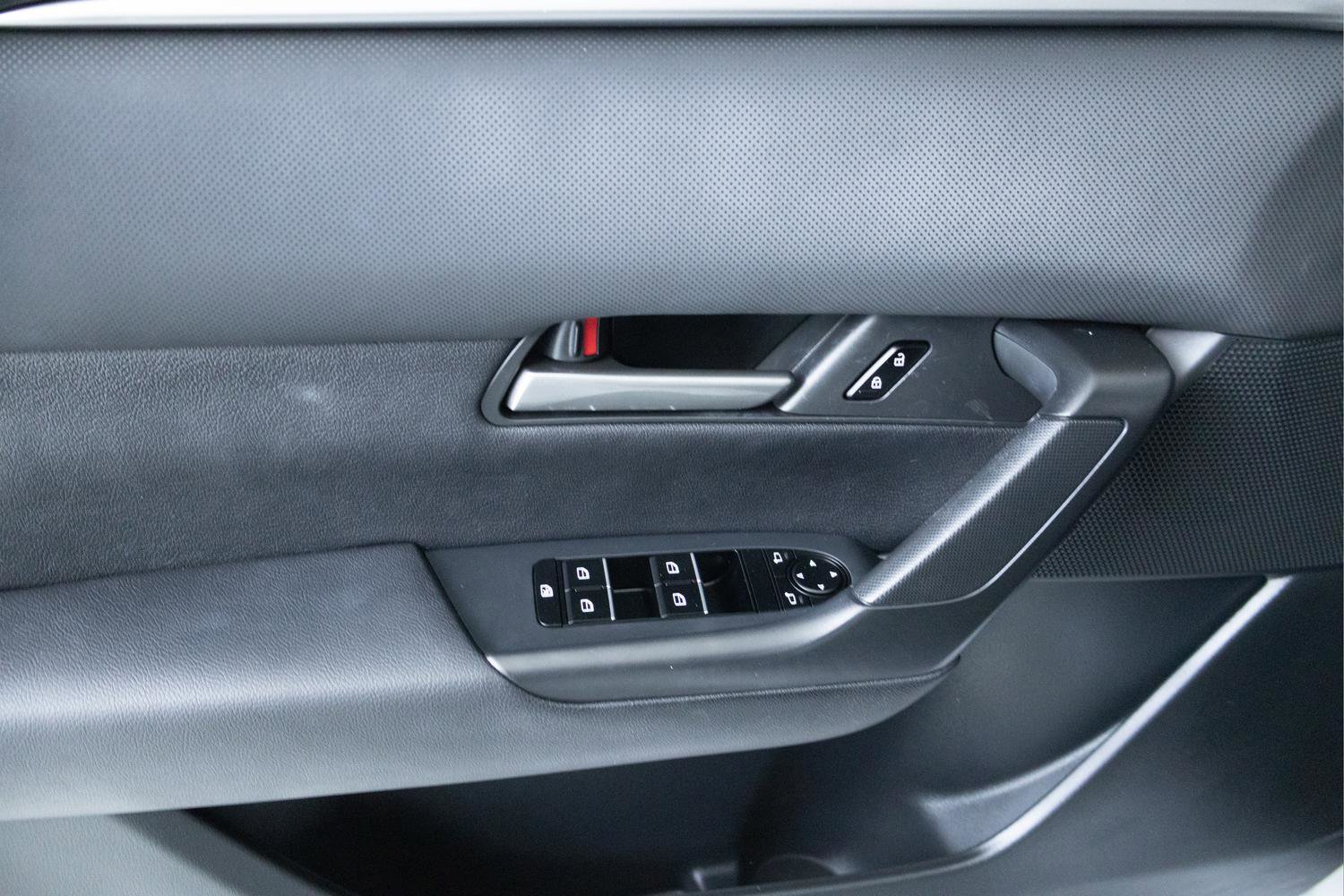 Used 2023 MAZDA CX-50 2.5 S w/ Cargo Package image 25