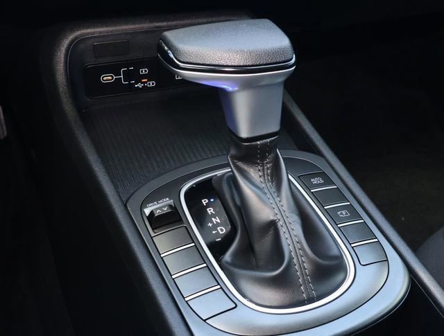 Certified 2026 Hyundai Kona SE FWD image 24