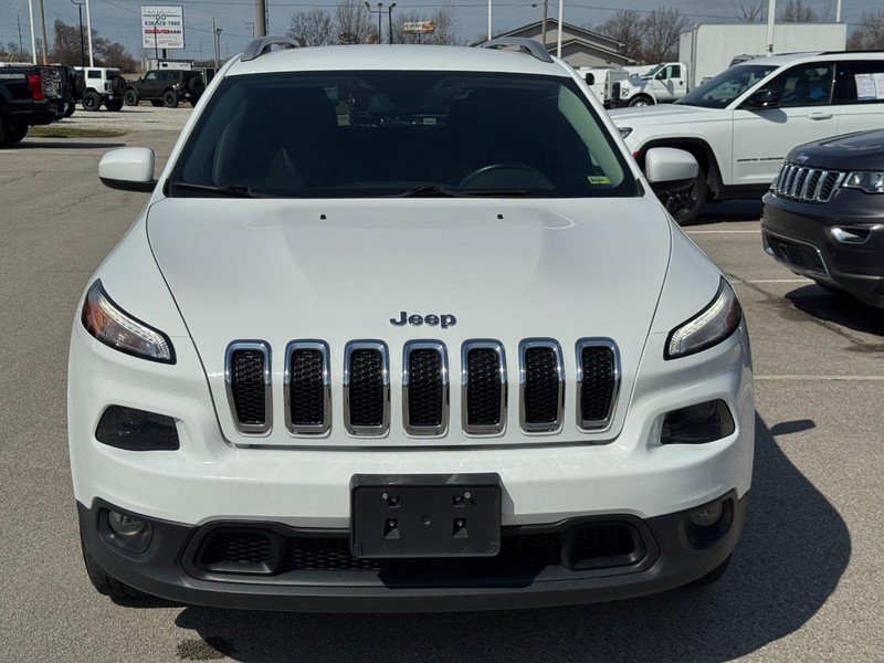 Used 2016 Jeep Cherokee Latitude image 9
