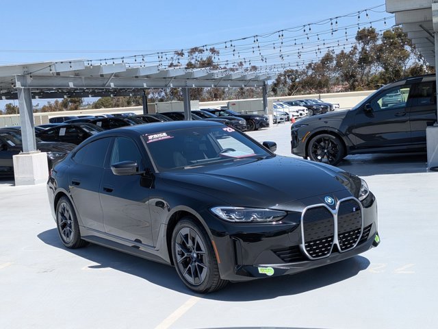 Used 2023 BMW i4 eDrive35 w/ Premium Package image 3