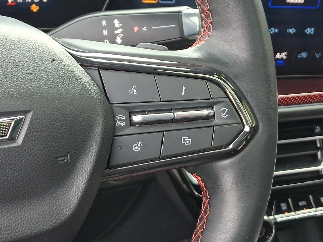 Used 2026 Chevrolet Traverse RS AWD/4WD image 8