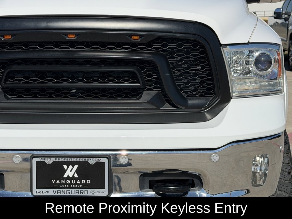 Used 2018 RAM 1500 Laramie w/ Convenience Group AWD/4WD image 4