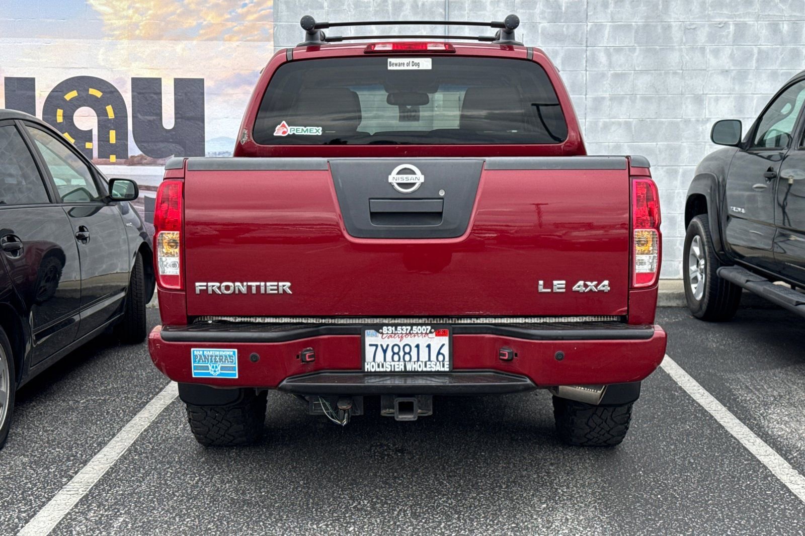 Used 2006 Nissan Frontier LE w/ (X01) Leather Pkg AWD/4WD image 6