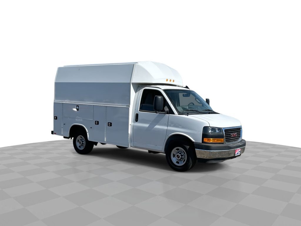 New 2025 GMC Savana 3500 Work Van w/ Power Convenience Package image 2