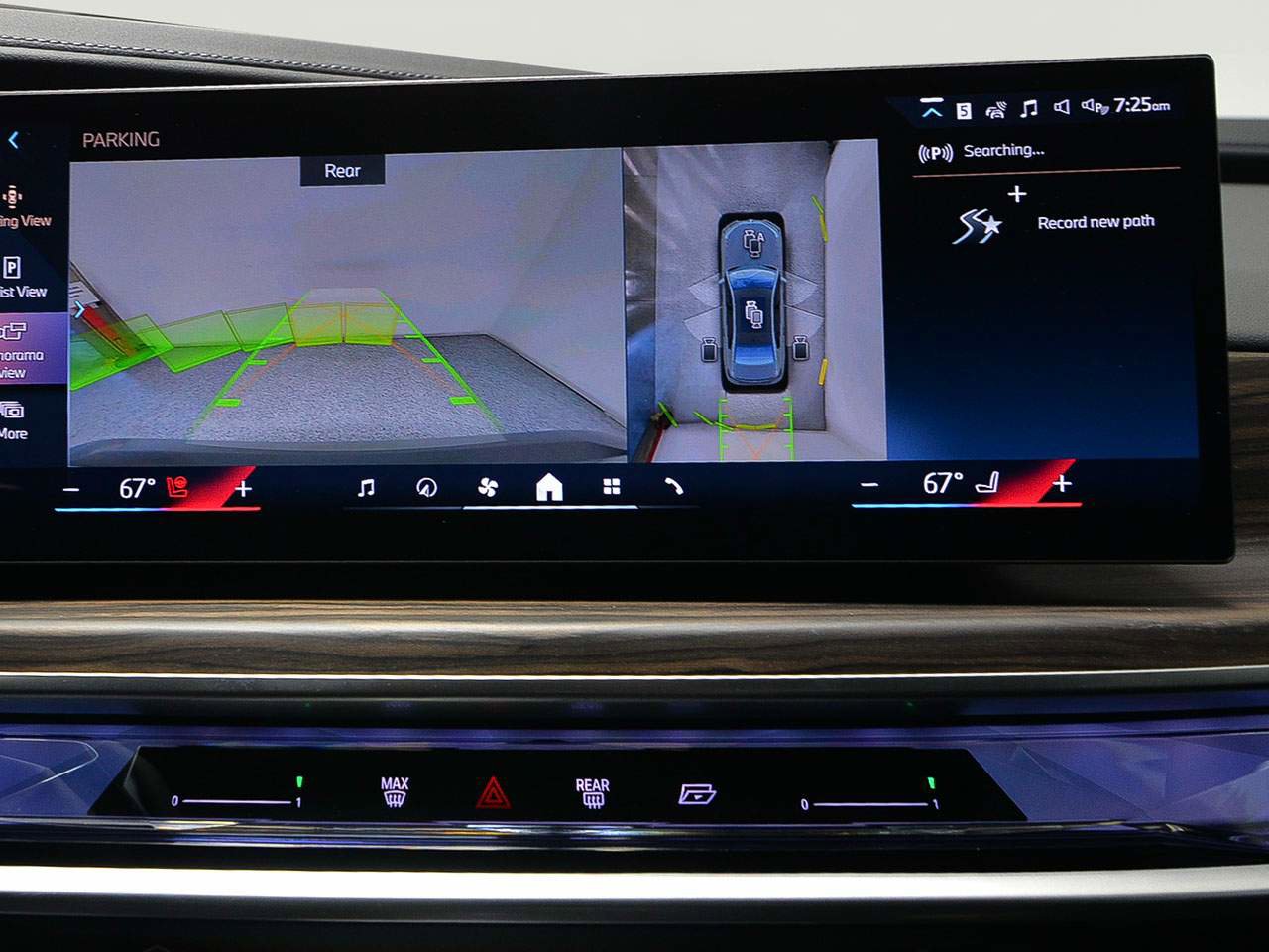 New 2026 BMW 760i xDrive w/ Luxury Rear Seating Package image 16