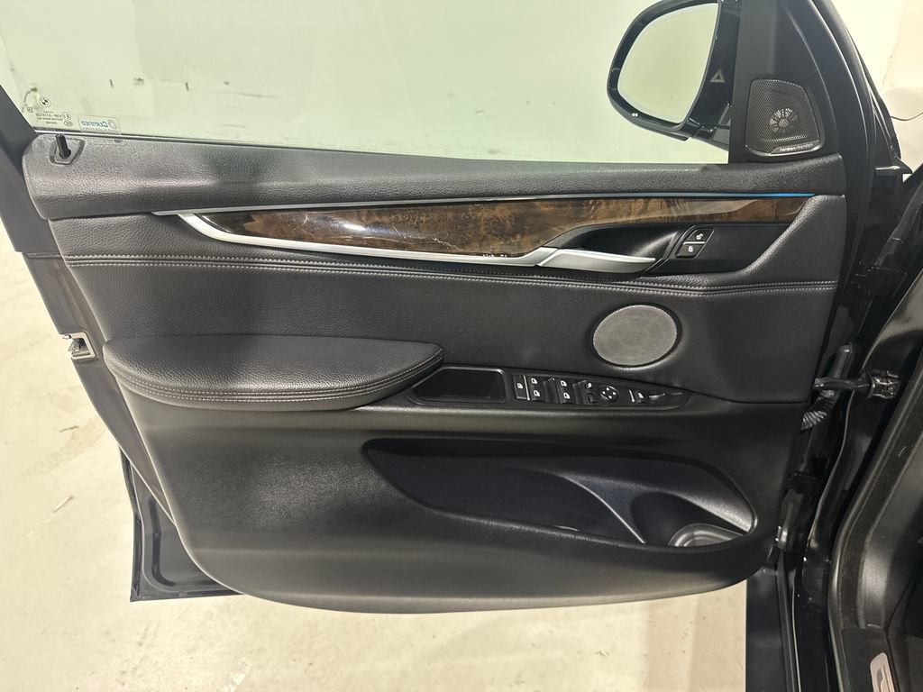 Used 2018 BMW X5 xDrive35i AWD/4WD image 17