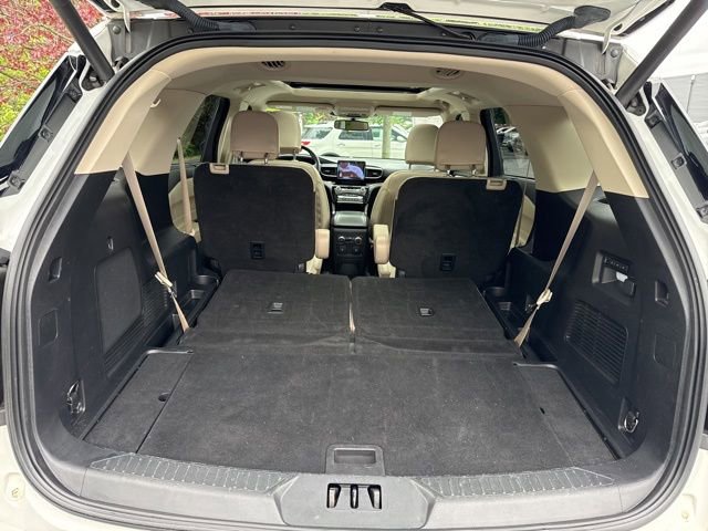 Used 2022 Ford Explorer Limited w/ Equipment Group 301A AWD/4WD image 46
