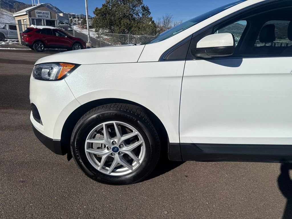 Certified 2022 Ford Edge SEL w/ Convenience Package image 32