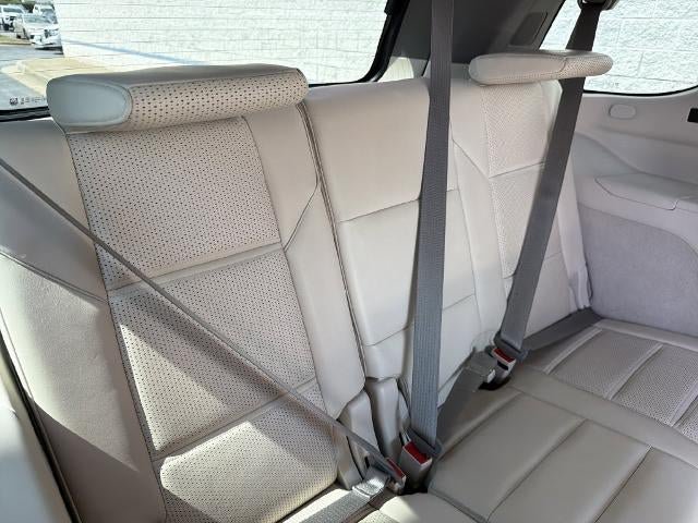 Certified 2024 Cadillac Escalade Sport Platinum w/ Heavy-Duty Trailer Package AWD/4WD image 17