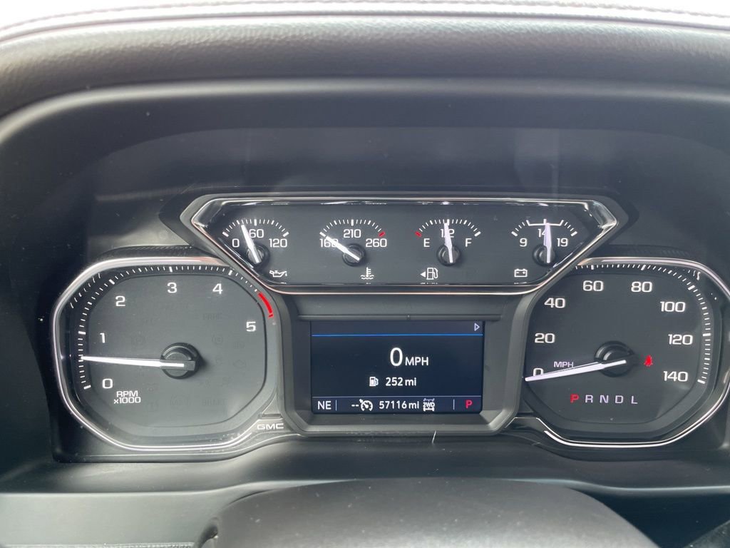 Used 2022 GMC Sierra 2500 AT4 image 21